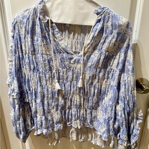 Olivaceous Light Blue and Cream Crinkle Blouse NWOT